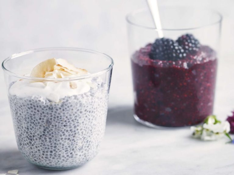 berry-chia-pudding